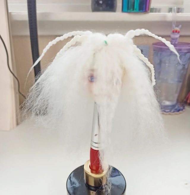 A high-quality hairstyle I'm sure you'll agree 😌

☆
#dollcustom #monsterhighcustom #monsterhighrepaint #dollrepaint #customdoll #ooak #ooakdoll #repaint #mhcustom #dollsofinstagram #wip #workinprogress